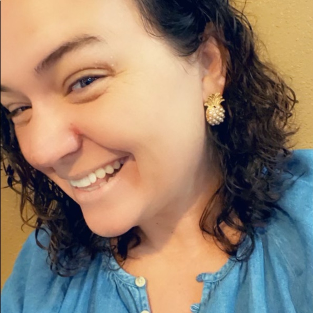 New Faux Pineapple Stud Earrings